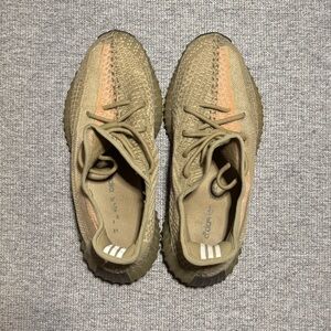 YEEZY 350 BOOST ‘SAND TAUPE’